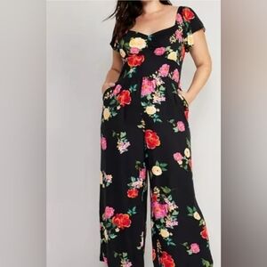 Old Navy Pink & Black Floral Jumpsuit with Sweetheart Neckline Women's Sz Small